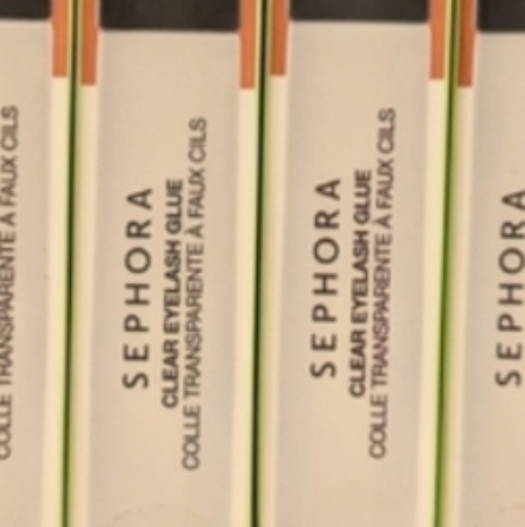 Sephora Other - ⭐ Sephora Brush Tip Clear Eyelash Glue Free With Other Item Comment On Purchase